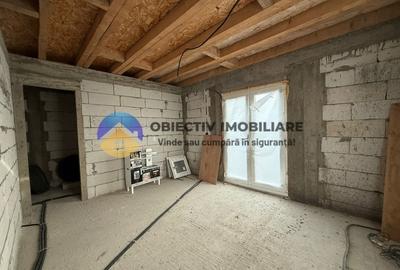 Casă individuală cu 3 camere cu Teren 2335 Mp în Bodești - 4