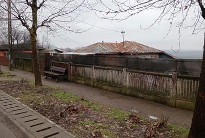 Casă cu 4 camere în Puieni - 1