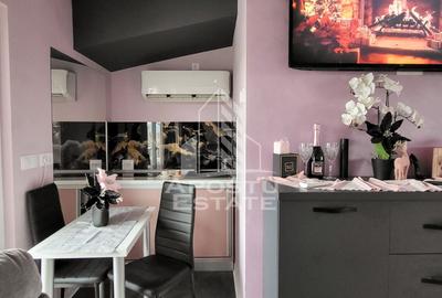 Apartament cu 3 camere semidecomandat în Zăvoi - 11