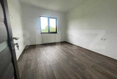 Casa de vanzare, 4 camere, 145 mp, 750 mp teren, zona - Unirea - 10