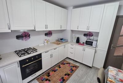 Ap 2 Camere | 49 mp | Decomandat | Etaj 1/4 | Metrou 1 Decembrie - 3