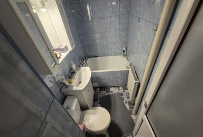 De vânzare apartament 2 camere – Târgu Jiu, intersecția cu 23 August - 5