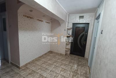 Apartament cu 3 camere decomandat în Dristor - 8