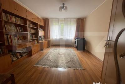 Apartament cu 3 camere decomandat în Central - 11
