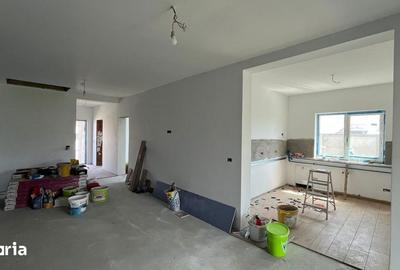 Casă cu 3 camere cu Teren 340 Mp în Moșnița Nouă - 7