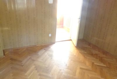 Casă cu 6 camere cu Teren 318 Mp în Crângului - 3