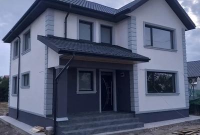 Vand casa noua - 1