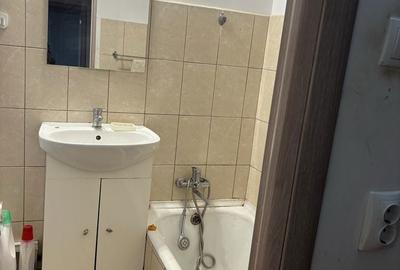 Apartament cu 2 camere decomandat în Central - 3