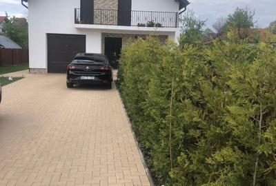 Casă cu 4 camere în Central - 3