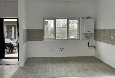 Casă cu 4 camere cu Teren 300 Mp în Tunari - 6