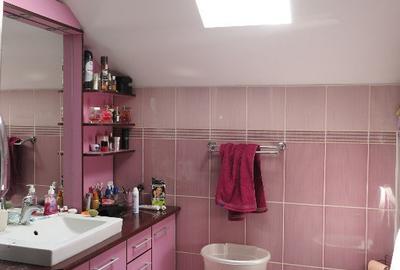 Casă cu 5 camere cu Teren 750 Mp în Aradul Nou - 3