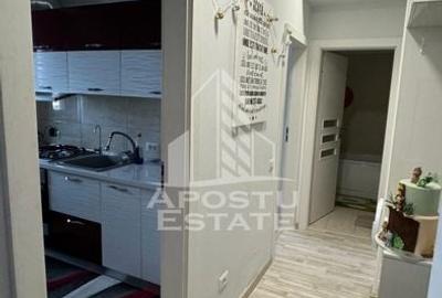 Apartament cu 3 camere, decomandat ,zona Girocului, Loc de parcare - 13