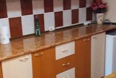 Apartament cu 3 camere în Hârșova - 2