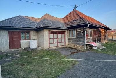 Casă cu Teren 4000 Mp în Central - 10