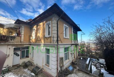 Apartament cu 4 camere în Centrul Istoric - 4