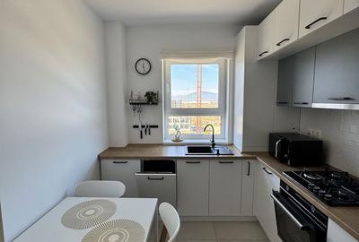 Apartament cu 2 camere decomandat în Tractorul - 3