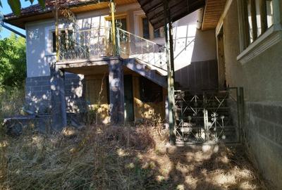 Casă cu 3 camere în Târnăvița - 3