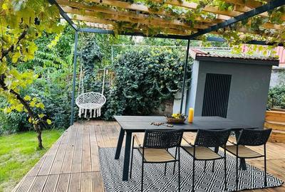 Casă cu Teren 550 Mp în Central