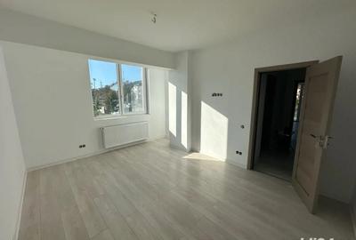 VAND APARTAMENT 3 camere ultracentral - 2