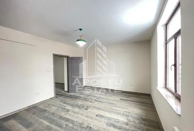 Casa la curte comuna - zona UTA - 2