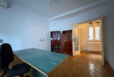 Unirii Sfanta Vineri Tribunal 3 camere dec. Singur pe nivel, centrală de ap. - 8