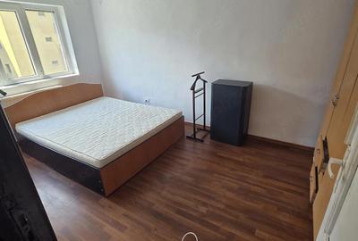 Apartament cu 3 camere decomandat în Șagului - 2