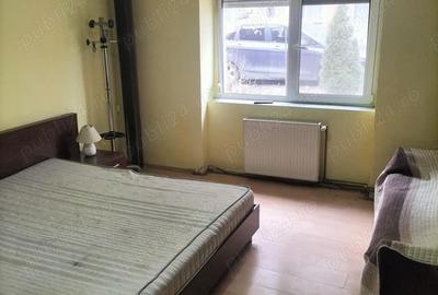 Garsonieră decomandată în Complex Studențesc