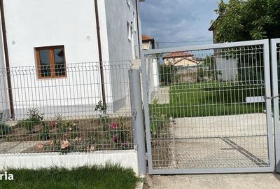 Casă cu 4 camere în Mangalia - 2