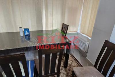 Apartament cu 3 camere decomandat în Central - 2