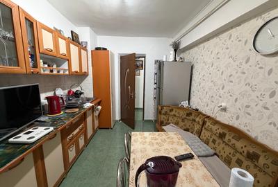 Apartament cu 2 camere decomandat în Pelican - 5