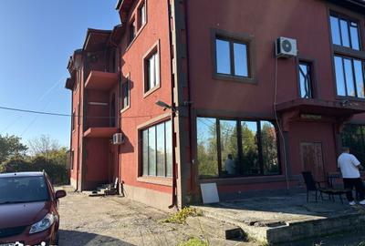 Casă cu 10 camere cu Teren 2000 Mp în Ultracentral - 5