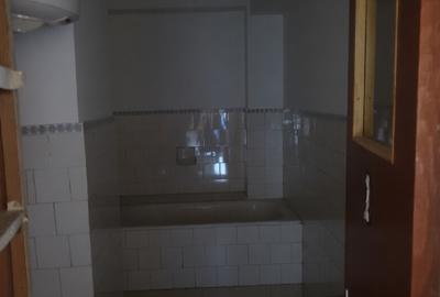 Apartament cu 3 camere decomandat în Mazepa 1 - 5