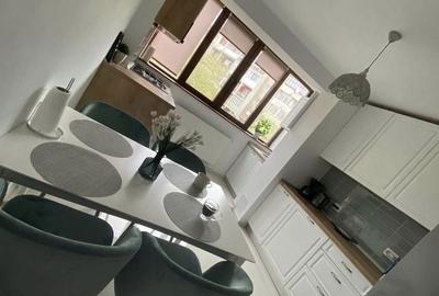 Apartament cu 3 camere semidecomandat în Rogerius - 1