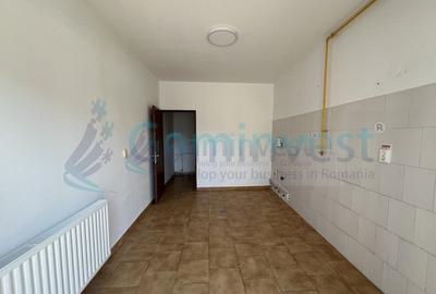 Spațiu comercial, în Seleuș - 2