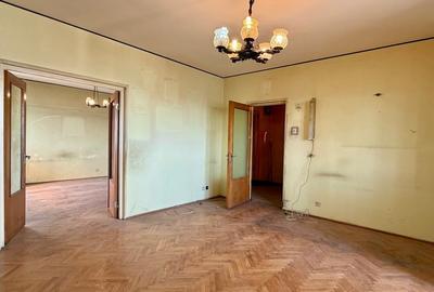 Apartament cu 3 camere decomandat în Universitate - 1