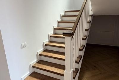 Casă cu 4 camere cu Teren 205 Mp în Dobroești - 1
