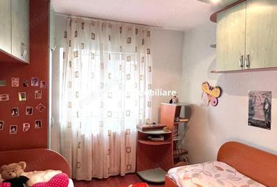 Apartament spatios ,decomandat 4 camere, etaj 2, Re?i?a. - 14