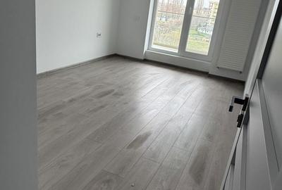 Apartament cu 2 camere decomandat în Lacul Morii
