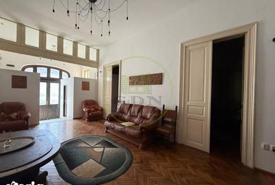 Casă cu 8 camere cu Teren 400 Mp în Central - 7