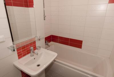 Apartament cu 3 camere decomandat în Berceni - 3