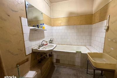 Apartament cu 3 camere decomandat în 13 Septembrie - 2