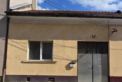 Vindem Apartament 2 cam. Zona Ultracentrala