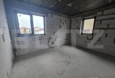 Casă cu 4 camere cu Teren 570 Mp în Central - 12