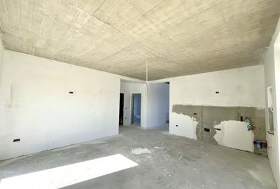 Pozitie Excelenta, Duplex Despartit, Comision 0% - 4