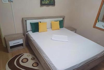 Apartament cu 3 camere semidecomandat în Central - 6