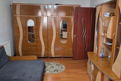 Garsonieră decomandată în Balta Albă - 3