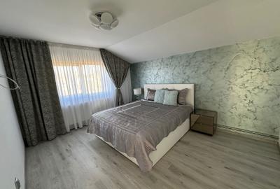 Casă cu 4 camere cu Teren 2000 Mp în Central - 2