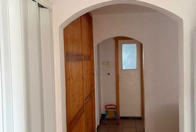 Apartament cu 3 camere decomandat în Rogerius - 1