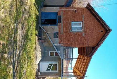 Casă cu 3 camere în Zăuan - 2