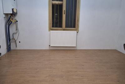 Birou, de 100 mp, în Central - 13